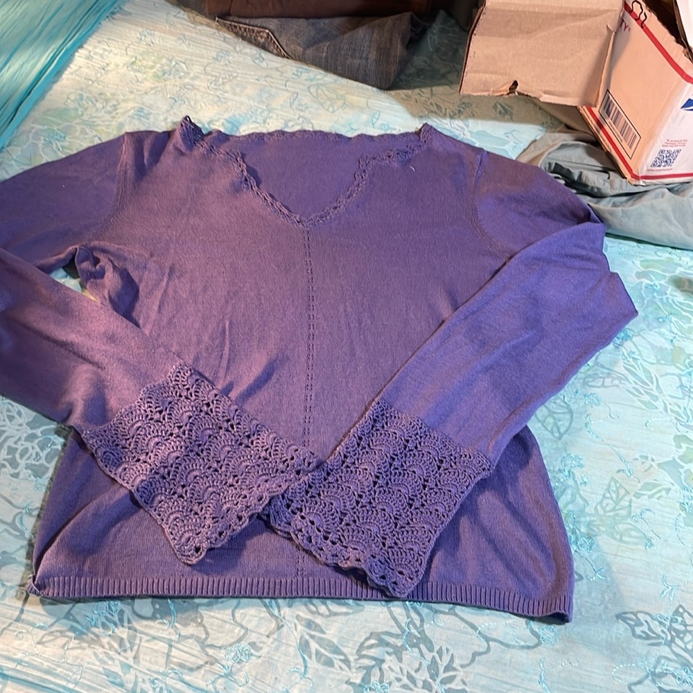 Silk knit thin soft periwinkle blue sweater